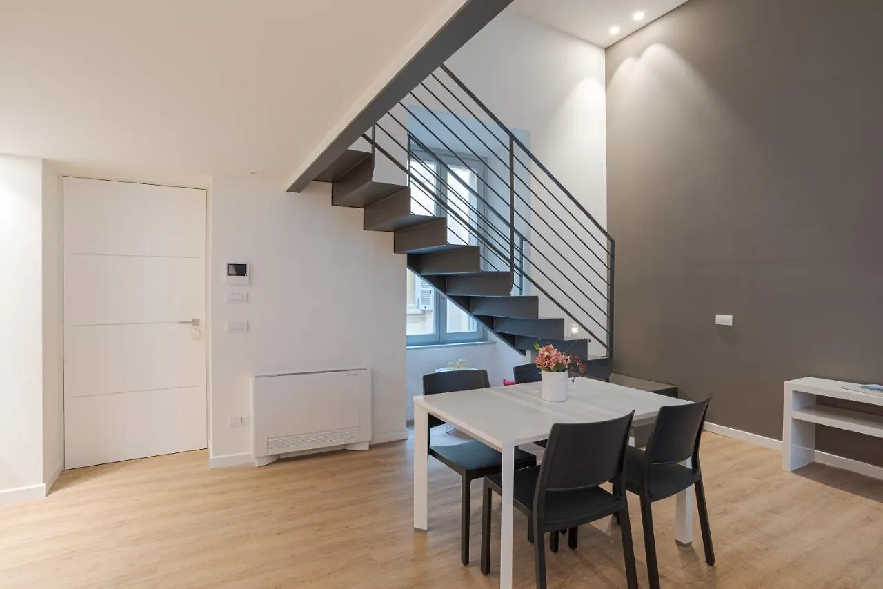 Apartamento Suite Grimoldi - By Myhomeincomo Italia